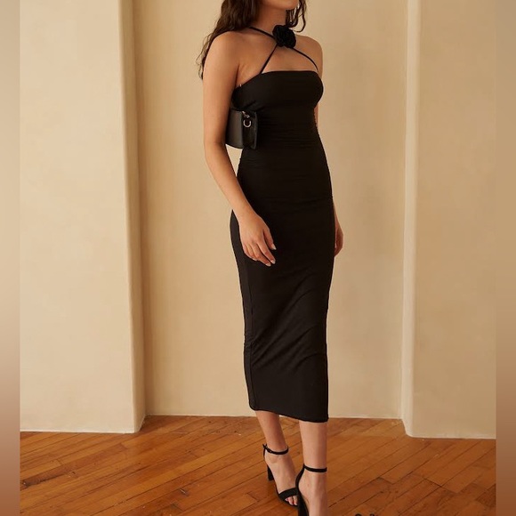 Black Bodycon Corsage Rosette Midi Dress - Picture 9 of 13